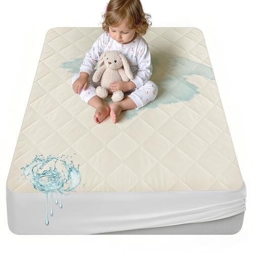 Sweet Dreams Start Here: The 5 Best Organic Crib Mattress Protectors for Your Baby